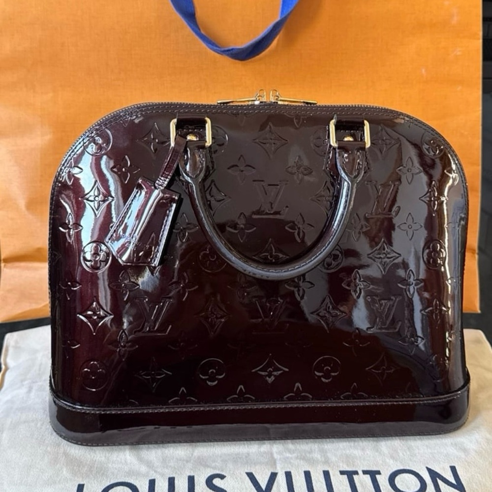 Authentic LV Monogram Vernis MM SOLD!!!!